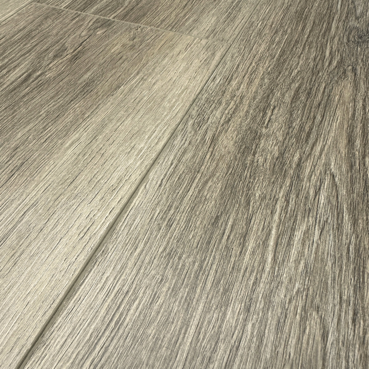 5mm Thick AC4 Laminate Flooring with 1mm Attached Pad - Whitney